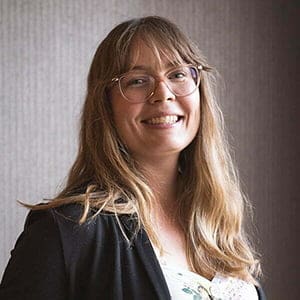 Angela Larson
Gestionnaire des communications