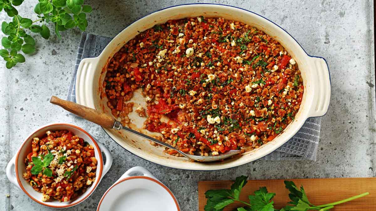 Casserole de lentilles et d’orge cuite au four